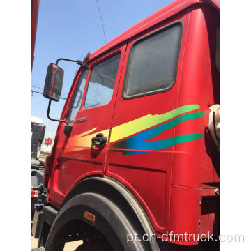 Caminhão basculante para local de mineração